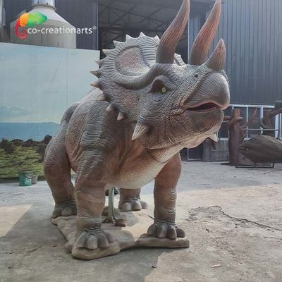 Kích thước cuộc sống thực tế Khủng long hoạt hình Trceratops kỷ Jura cho công viên giải trí