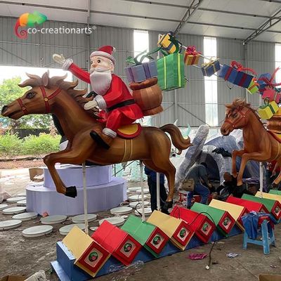 Trang trí Giáng sinh Santa Horse Hộp quà nhựa Đèn lồng Zigong cho Công viên giải trí