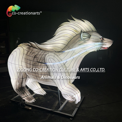 Bức tượng đèn lồng Badger trắng tương lai với LED Mohawk Crest & Dragon Tail