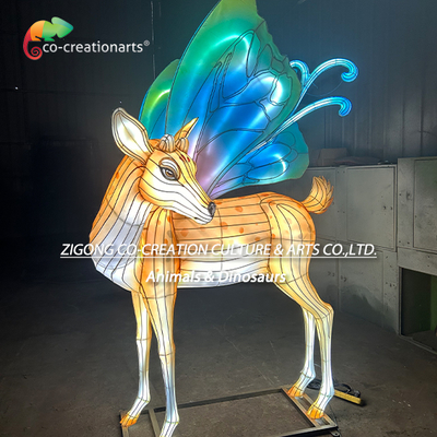Giá tốt. Đèn lồng Lễ hội Hươu Thần Kỳ với Cánh Bướm Xanh Ngọc Bích Rực Rỡ | Nghệ thuật Trung Hoa trực tuyến